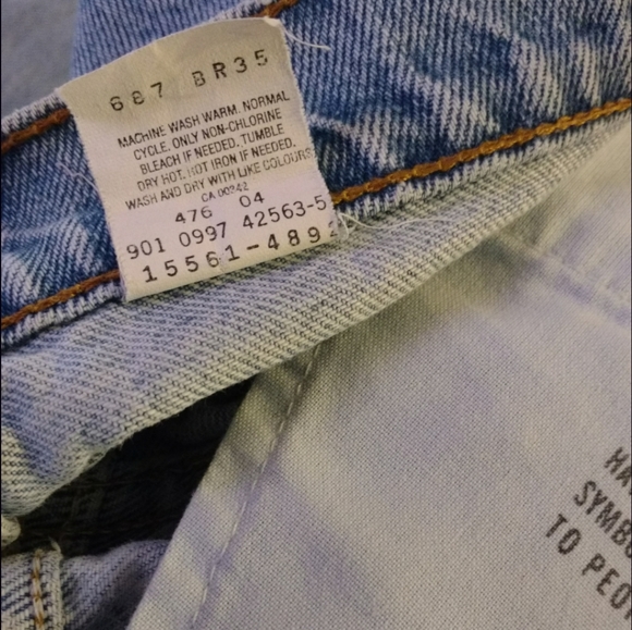 VINTAGE 561 Lightwash Levi Strauss Jeans - Picture 14 of 16